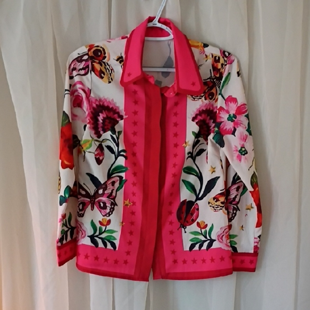 Vibrant Floral Women's Blouse with Pink Accents